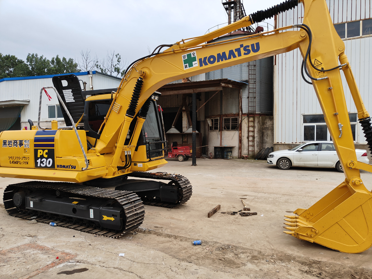 KOMATSU PC130-7 - Crawler excavator: picture 1 KOMATSU PC130-7 - Crawler excavator: picture 1