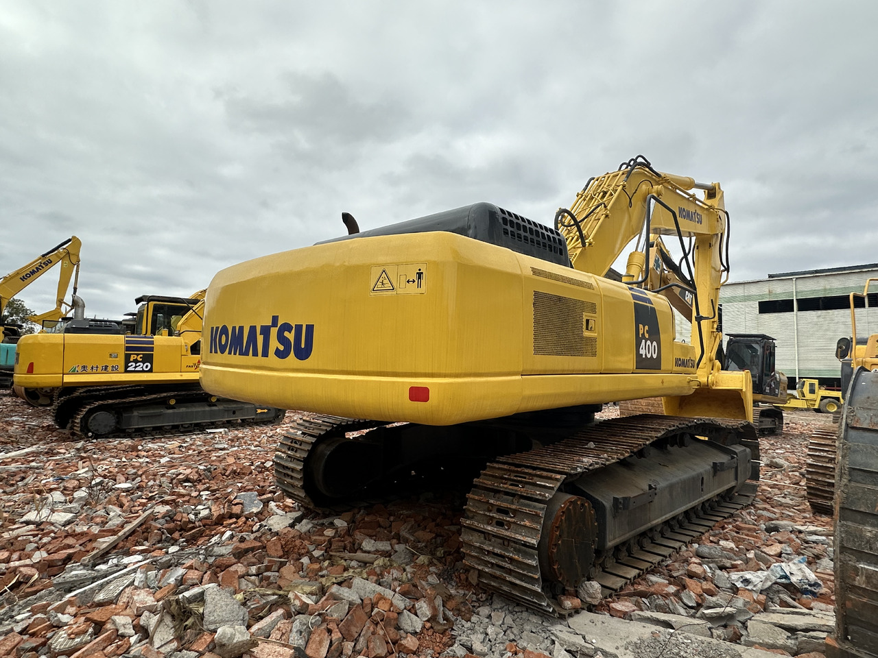 KOMATSU PC400-7 - Crawler excavator: picture 3 KOMATSU PC400-7 - Crawler excavator: picture 3