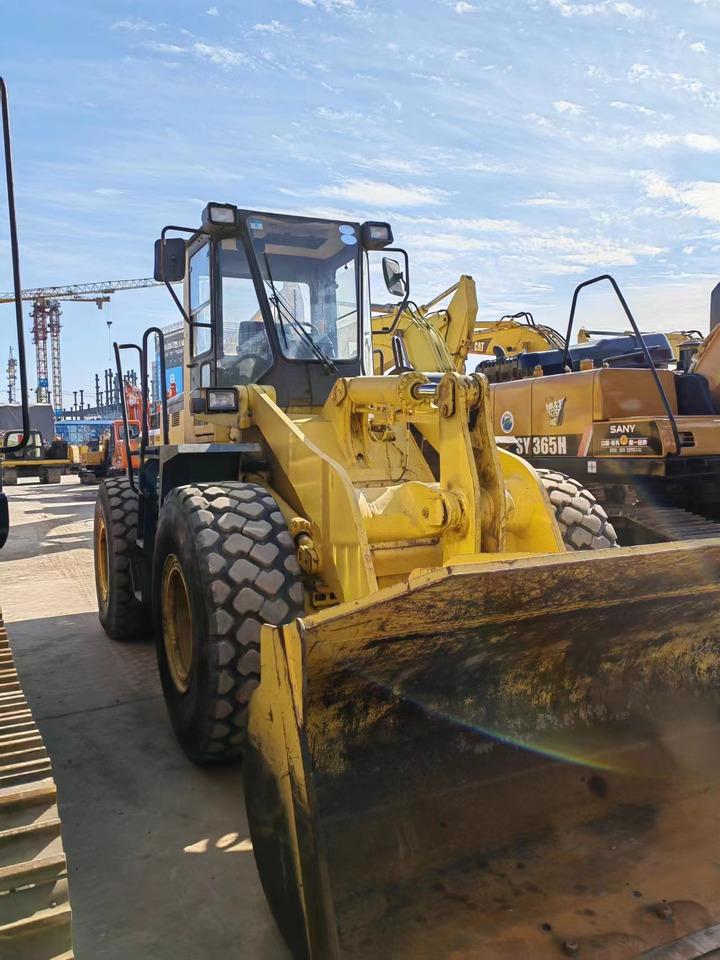 KOMATSU WA320-3 - Wheel loader: picture 4 KOMATSU WA320-3 - Wheel loader: picture 4