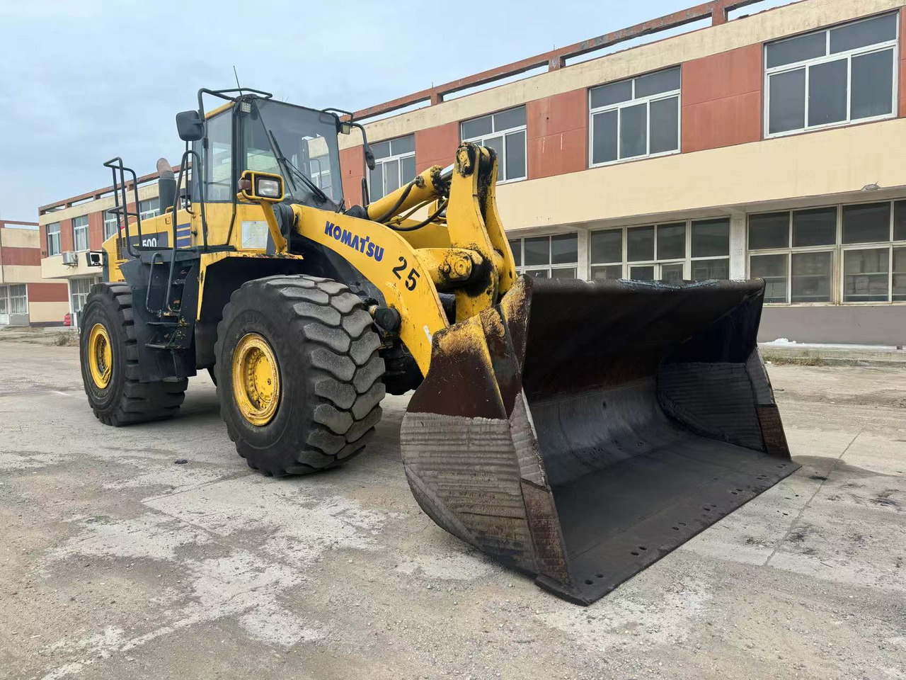 KOMATSU WA500-6 - Wheel loader: picture 5 KOMATSU WA500-6 - Wheel loader: picture 5