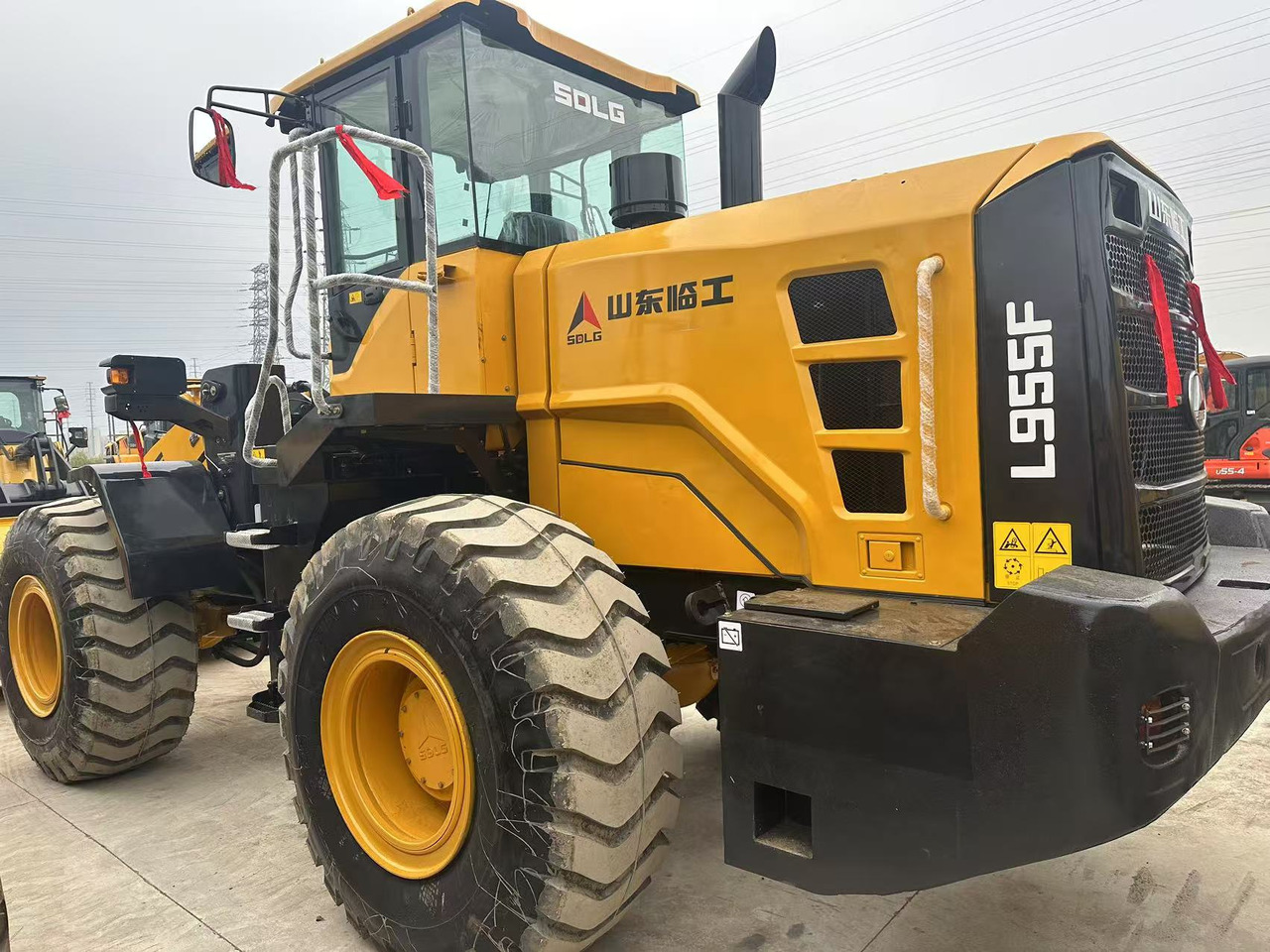 SDLG L955F - Wheel loader: picture 2 SDLG L955F - Wheel loader: picture 2