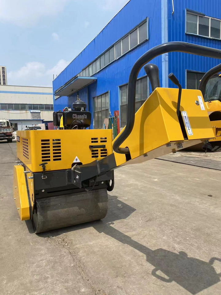 SHANTUI SRD005 - Road roller: picture 5 SHANTUI SRD005 - Road roller: picture 5