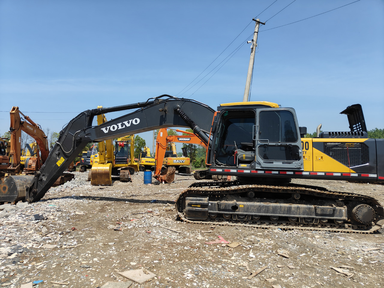 VOLVO EC300 - Crawler excavator: picture 1 VOLVO EC300 - Crawler excavator: picture 1