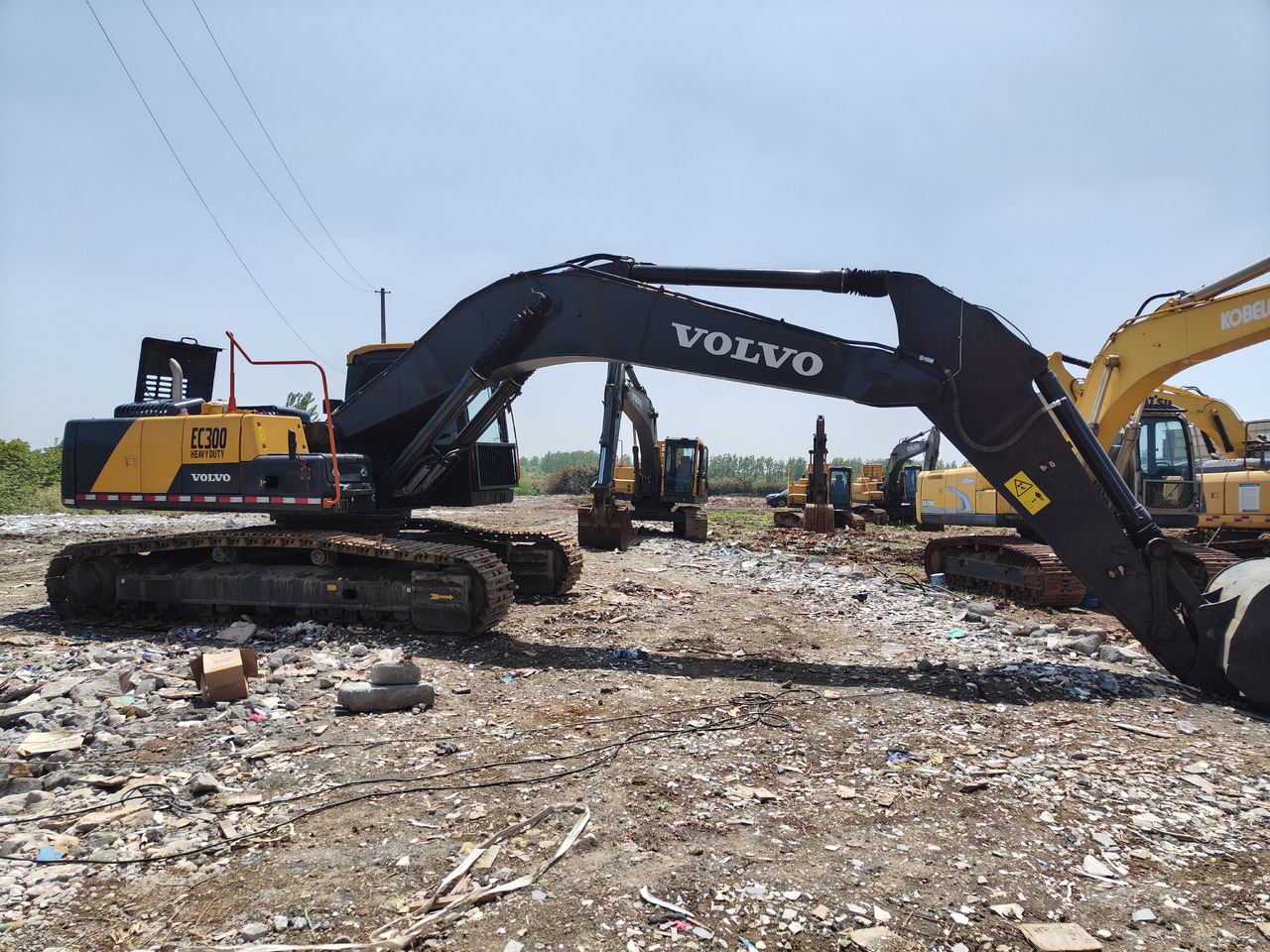 VOLVO EC300 - Crawler excavator: picture 4 VOLVO EC300 - Crawler excavator: picture 4