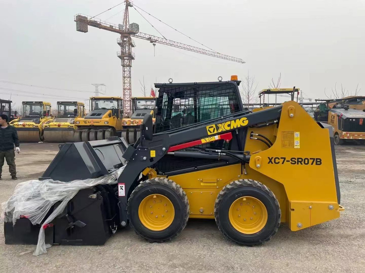 XCMG XC7-TV12 - Skid steer loader: picture 1 XCMG XC7-TV12 - Skid steer loader: picture 1