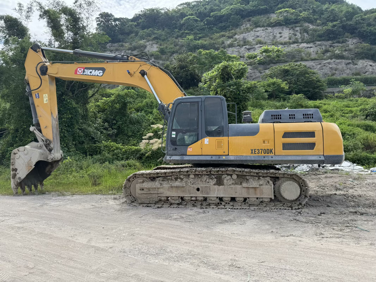 XCMG XE370DK - Crawler excavator: picture 2 XCMG XE370DK - Crawler excavator: picture 2