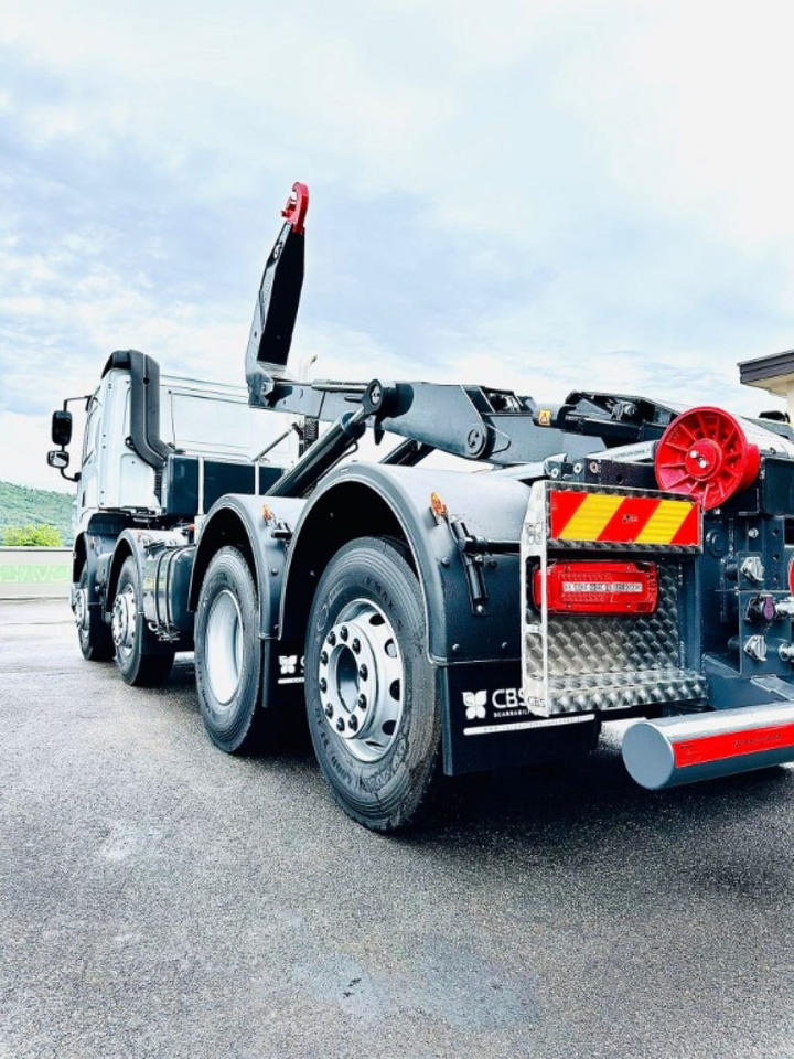 New Hook lift truck DAF CF85 NUOVO SCARRABILE: picture 13
