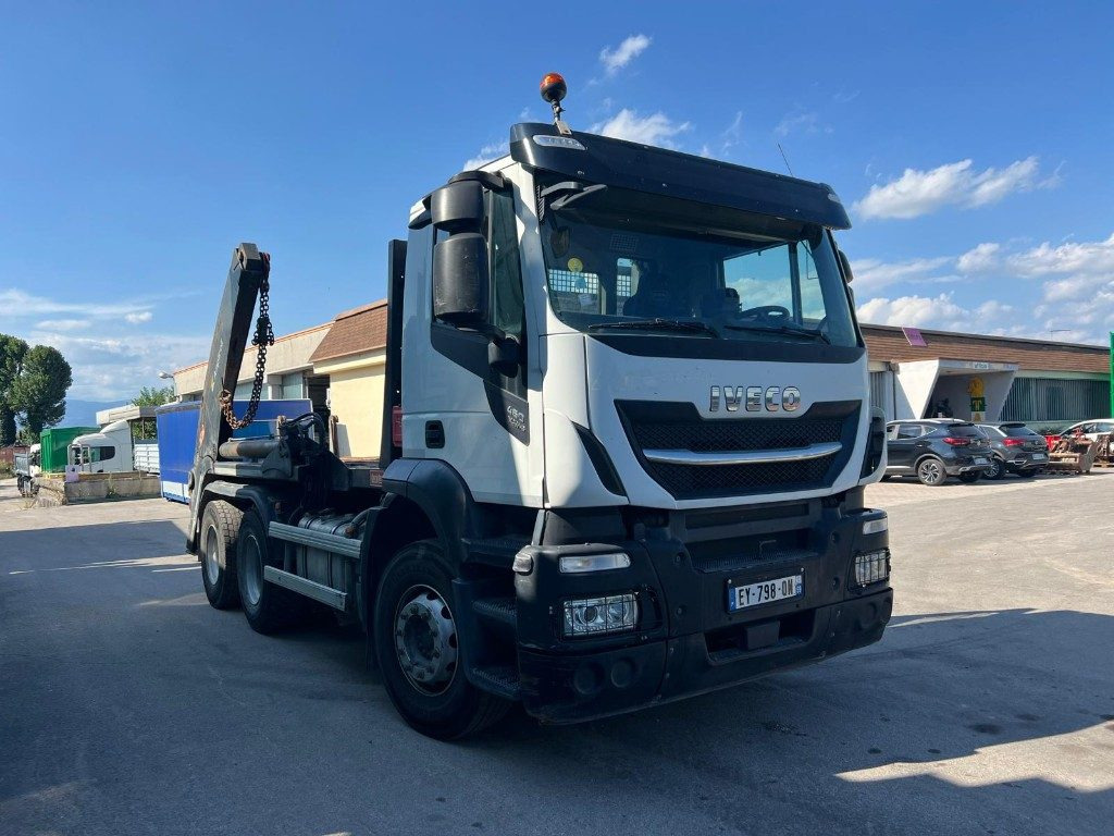 IVECO STRALIS 460X-WAY SCARRABILE MULTIBENNA - Hook lift truck: picture 1 IVECO STRALIS 460X-WAY SCARRABILE MULTIBENNA - Hook lift truck: picture 1
