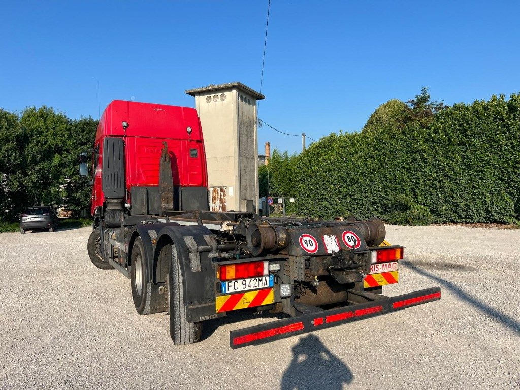 IVECO STRALIS 500 SCARRABILE - Hook lift truck: picture 5 IVECO STRALIS 500 SCARRABILE - Hook lift truck: picture 5