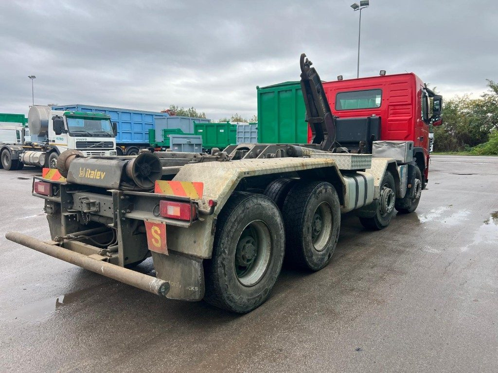VOLVO FM460 SCARRABILE 8X4 - Hook lift truck: picture 3 VOLVO FM460 SCARRABILE 8X4 - Hook lift truck: picture 3