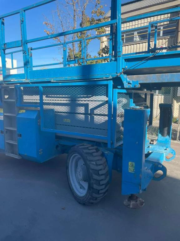 Genie GS-4390 - Scissor lift: picture 5 Genie GS-4390 - Scissor lift: picture 5