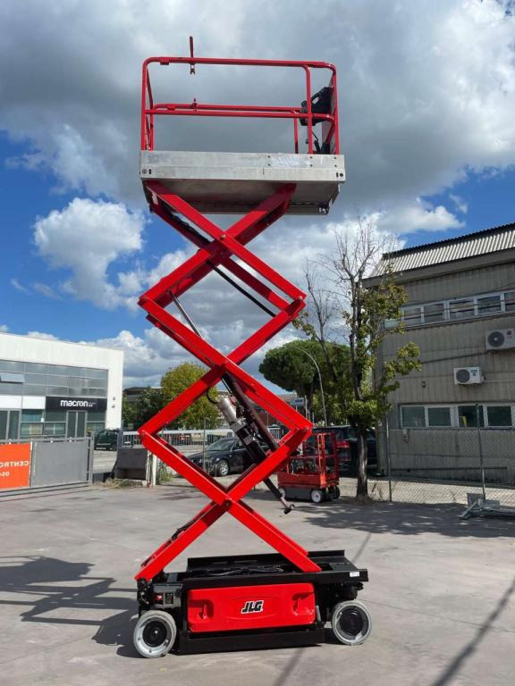 Scissor lift JLG 1930ES: picture 13
