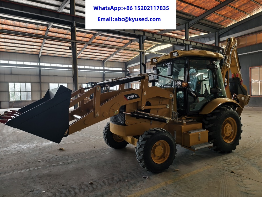 CATERPILLAR 420F2 - Backhoe loader: picture 2 CATERPILLAR 420F2 - Backhoe loader: picture 2