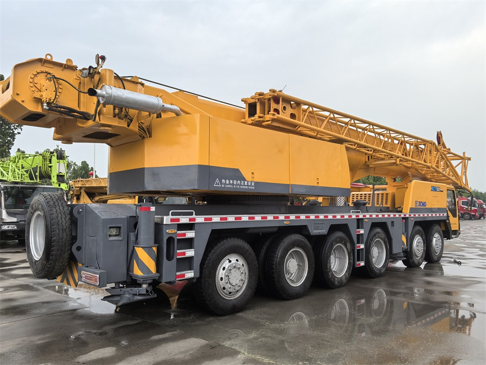 XCMG QY100K QY130K QY160K QAY200 QAY240 QAY300 QAY350 used truck crane - Mobile crane: picture 3 XCMG QY100K QY130K QY160K QAY200 QAY240 QAY300 QAY350 used truck crane - Mobile crane: picture 3