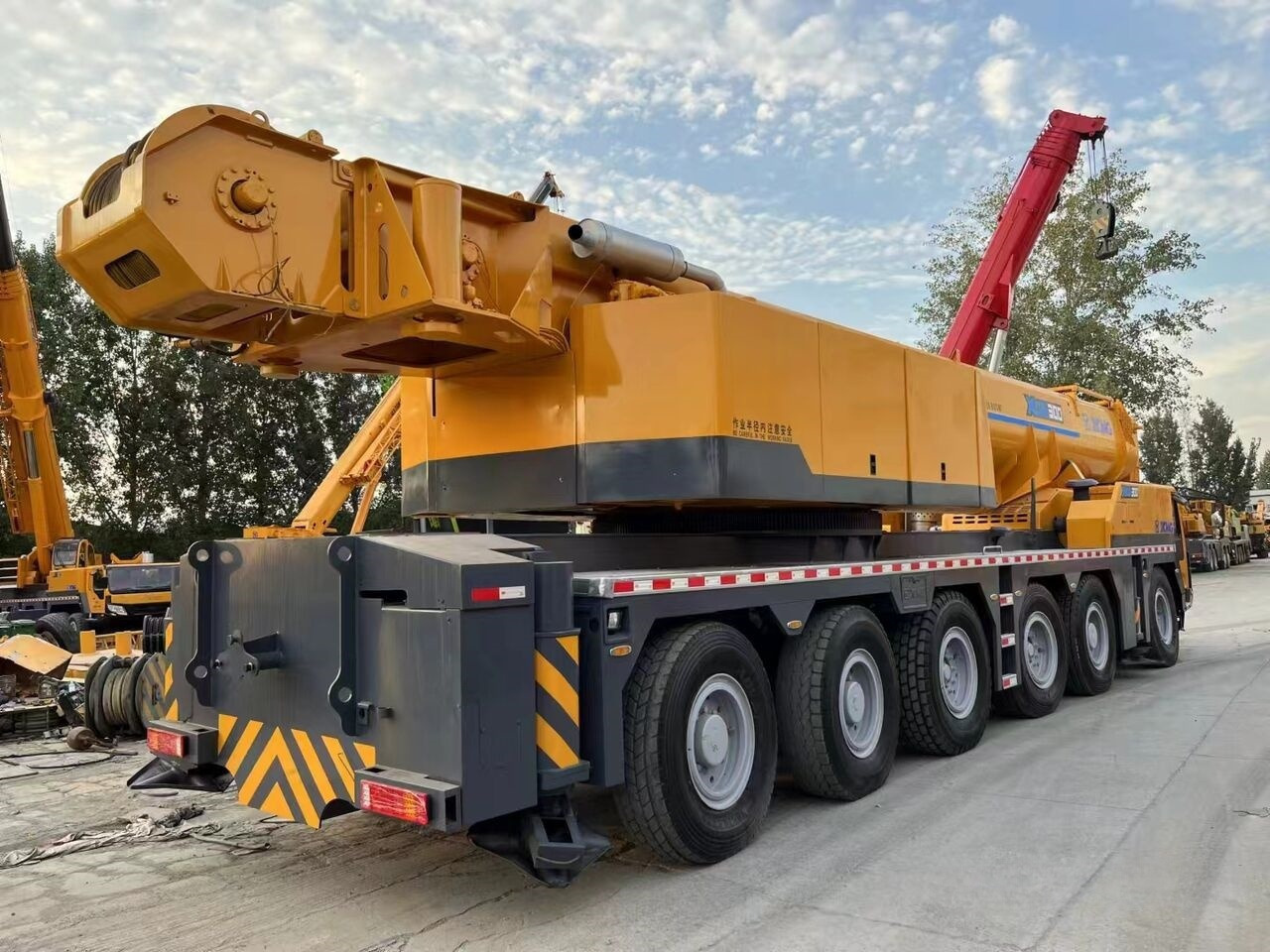 XCMG XCA300 QAY300 QY300K 300Ton Used Mobile Crane - Mobile crane: picture 4 XCMG XCA300 QAY300 QY300K 300Ton Used Mobile Crane - Mobile crane: picture 4