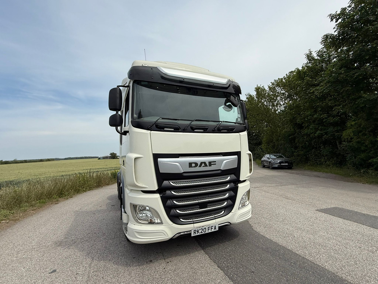 DAF XF 105 480 RHD leasing DAF XF 105 480 RHD: picture 24