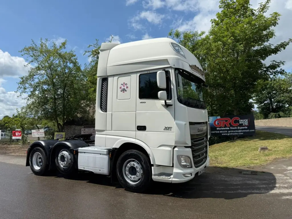 DAF XF 105 - Tractor unit: picture 3 DAF XF 105 - Tractor unit: picture 3