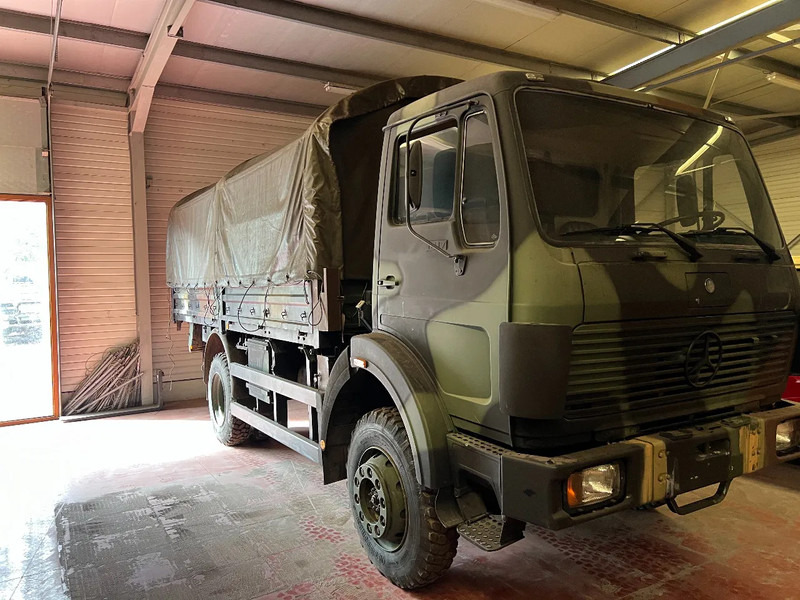 Mercedes-Benz 1017 A/4X4 - Curtainsider truck: picture 3 Mercedes-Benz 1017 A/4X4 - Curtainsider truck: picture 3