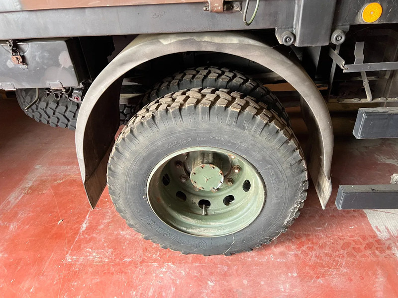 Mercedes-Benz 1017 A/4X4 - Curtainsider truck: picture 5 Mercedes-Benz 1017 A/4X4 - Curtainsider truck: picture 5