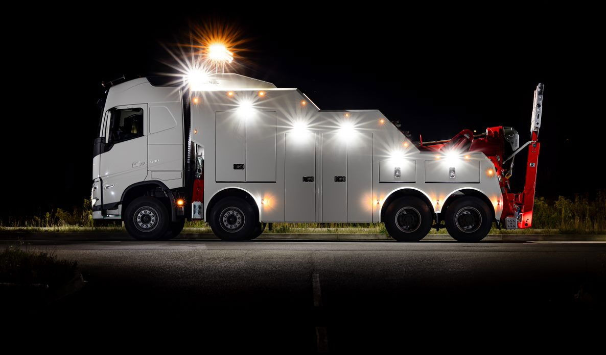 New Tow truck Volvo FH NEW ER4120 5 winches T-REX Volvo FH 540 8x4 WB6,0 White or RED: picture 15