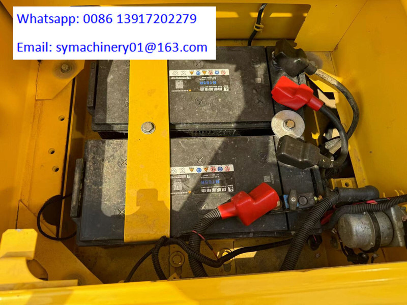 Komatsu PC360 PC350 PC300 PC400 - Crawler excavator: picture 4 Komatsu PC360 PC350 PC300 PC400 - Crawler excavator: picture 4