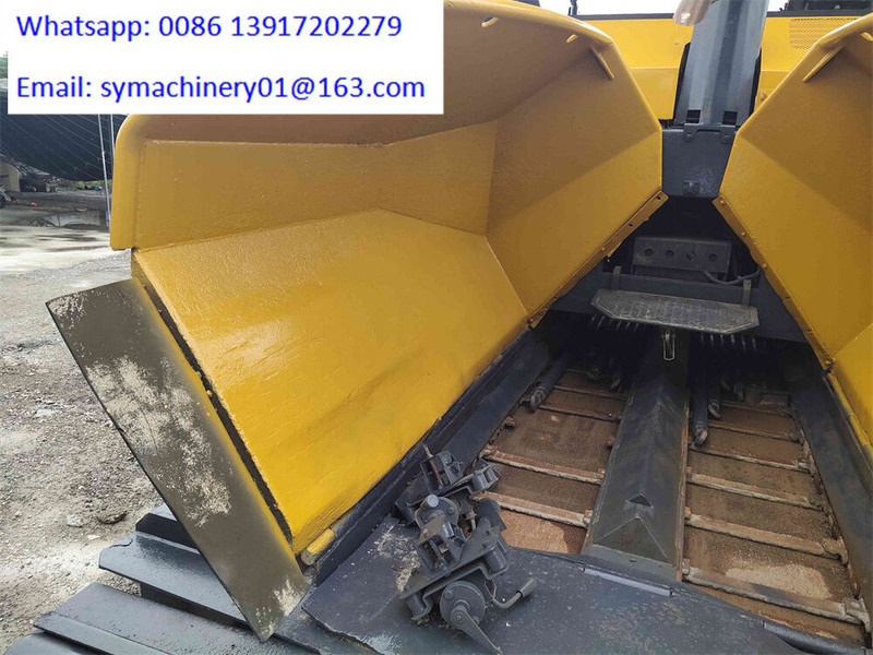 XCMG RP953E - Asphalt paver: picture 5 XCMG RP953E - Asphalt paver: picture 5