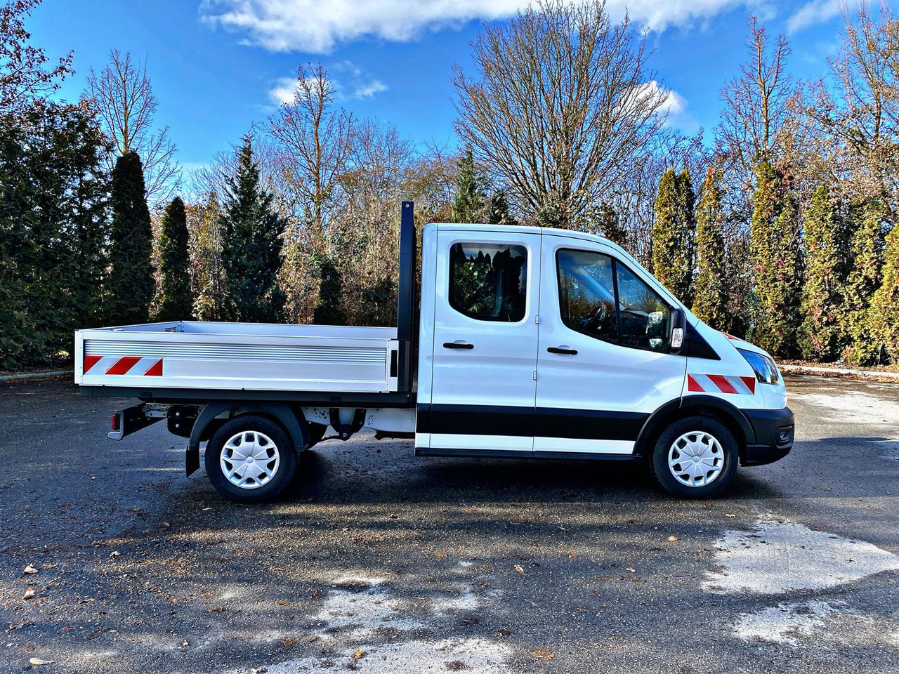 Ford Pritsche 350L2 DoKa|Trend|Garantie bis 08.27|19% - Flatbed van: picture 2 Ford Pritsche 350L2 DoKa|Trend|Garantie bis 08.27|19% - Flatbed van: picture 2