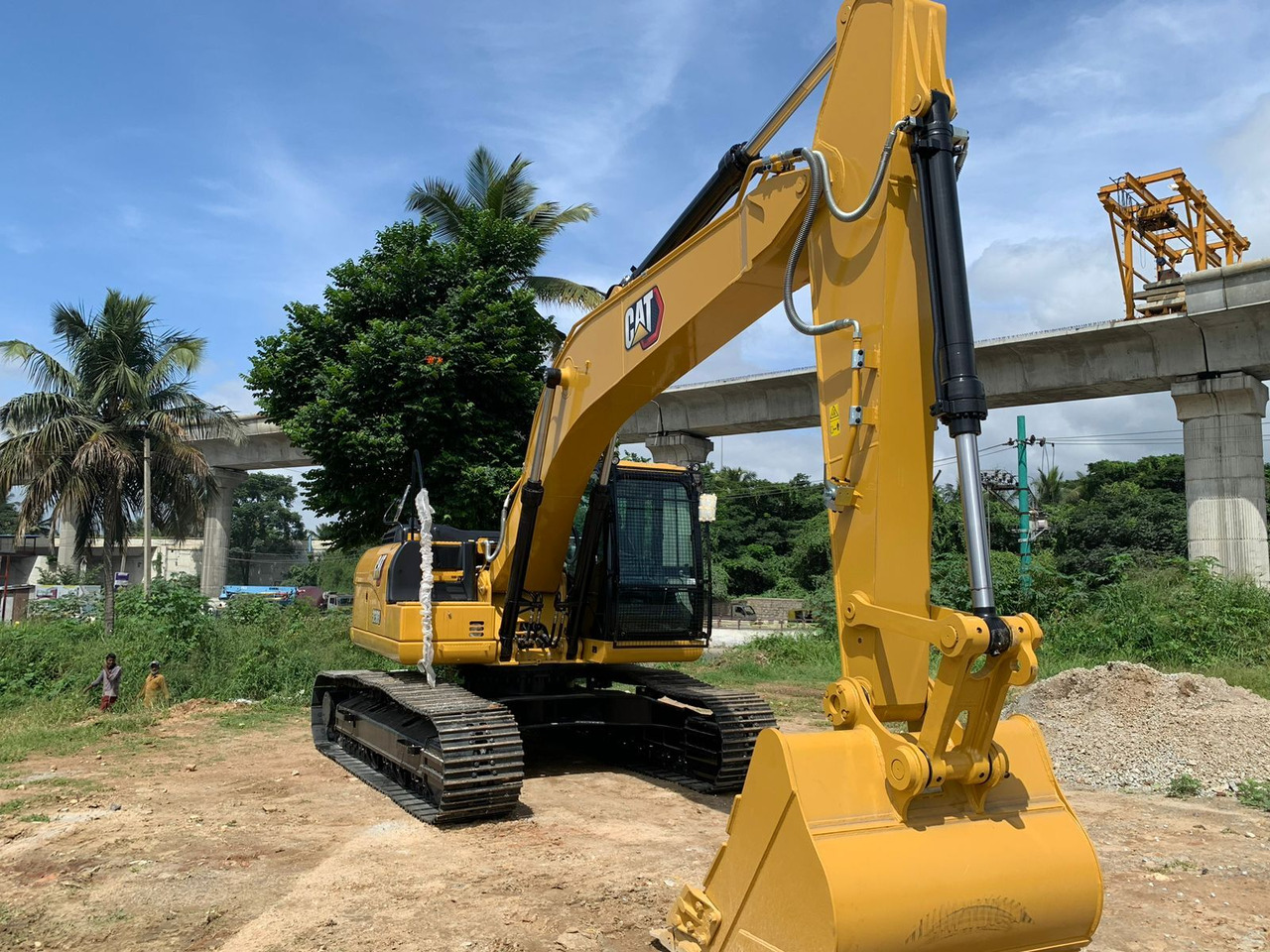 New Caterpillar 323D3 tracked excavator - Crawler excavator: picture 5 New Caterpillar 323D3 tracked excavator - Crawler excavator: picture 5