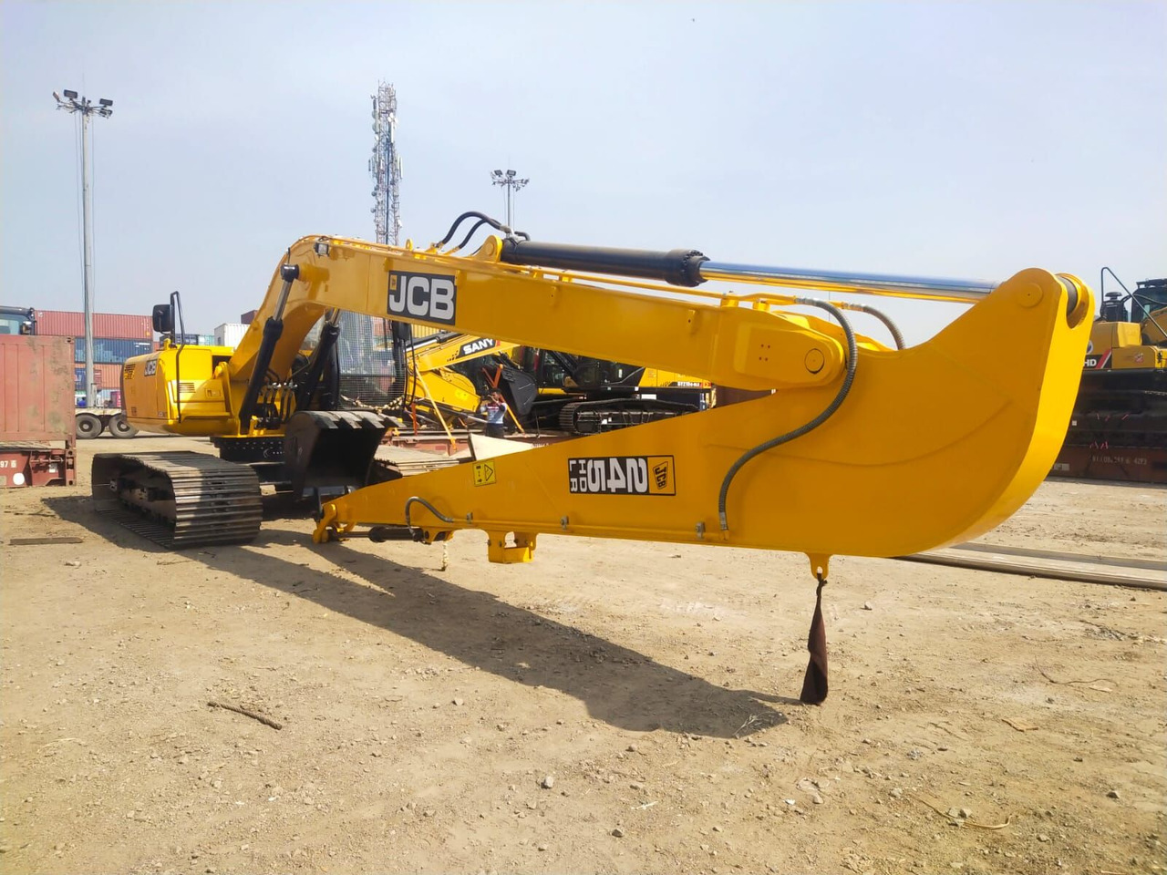 New JCB JCB 245LR tracked excavator - Crawler excavator: picture 1 New JCB JCB 245LR tracked excavator - Crawler excavator: picture 1