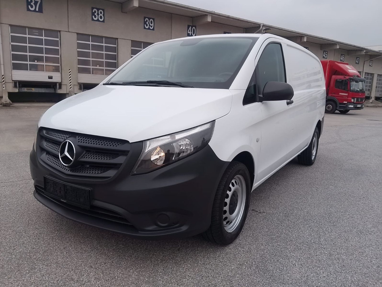 Mercedes-Benz VITO 116 CDI - Panel van: picture 1 Mercedes-Benz VITO 116 CDI - Panel van: picture 1