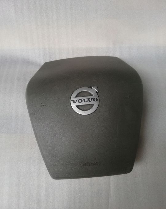 Air bag VOLVO FH4 - Steering wheel for Truck: picture 1 Air bag VOLVO FH4 - Steering wheel for Truck: picture 1