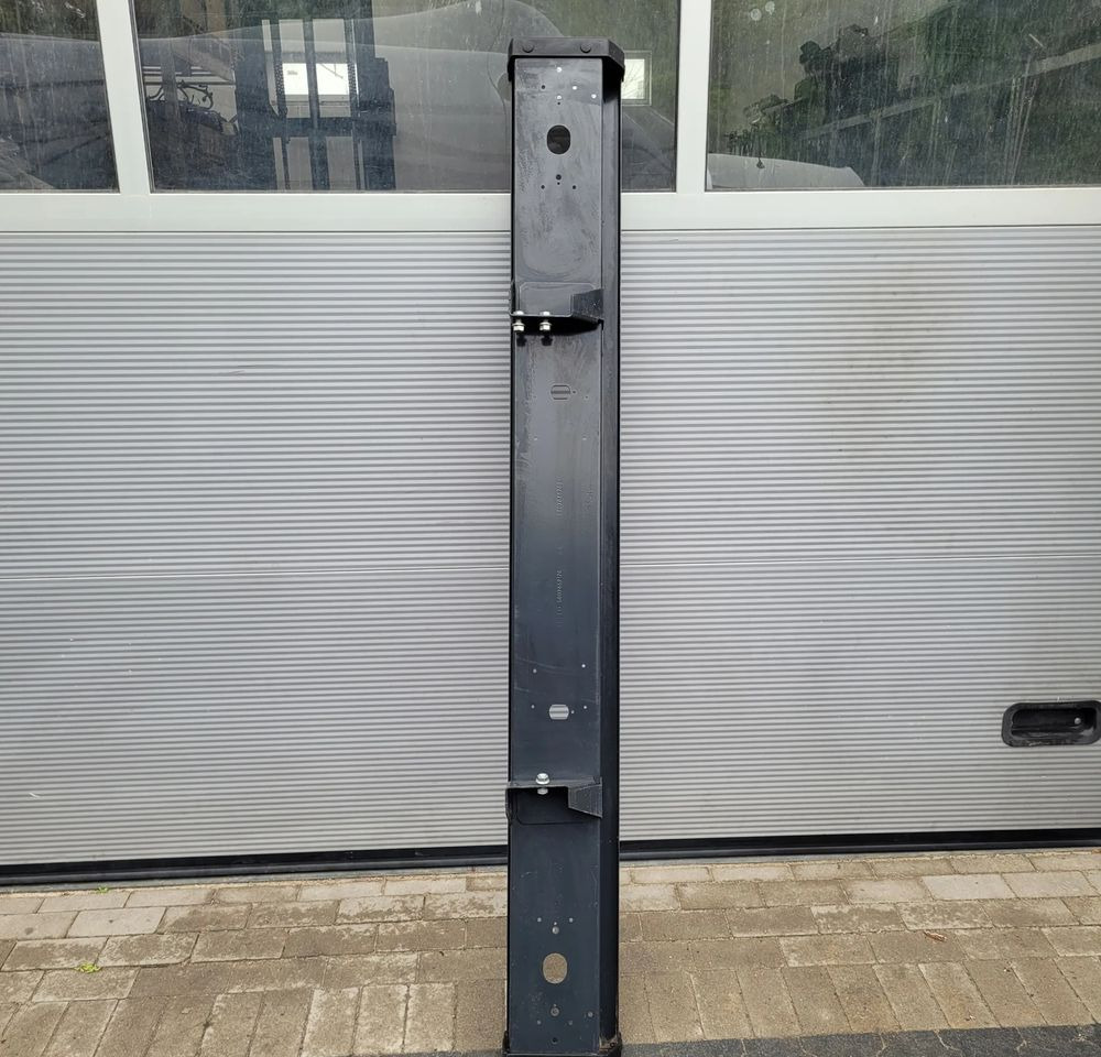 BELKA TYŁ ZDERZAK IVECO DAILY 5802852176 196CM - Bumper for Van: picture 4 BELKA TYŁ ZDERZAK IVECO DAILY 5802852176 196CM - Bumper for Van: picture 4