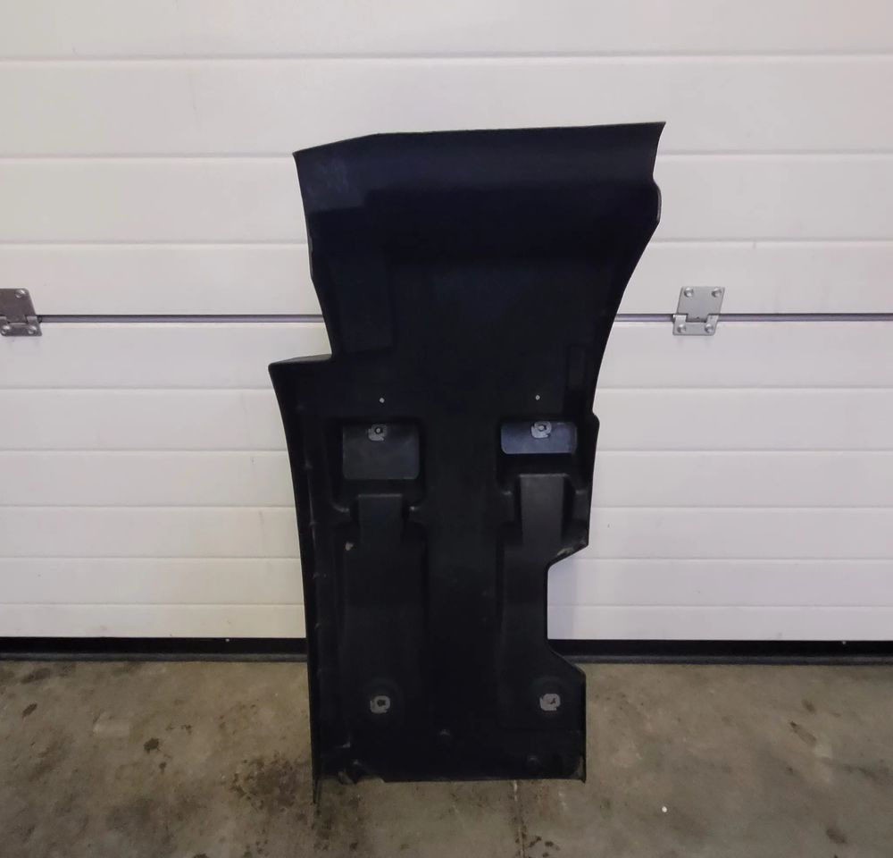 BŁOTNIK PRAWE RENAULT RANGE T GAMA OM 82647398 CHWALIM116 - Body and exterior for Truck: picture 2 BŁOTNIK PRAWE RENAULT RANGE T GAMA OM 82647398 CHWALIM116 - Body and exterior for Truck: picture 2