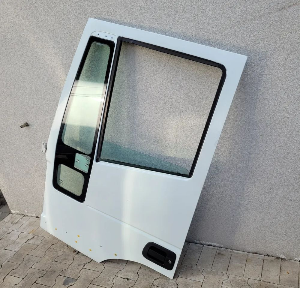 DRZWI LEWE IVECO EUROCARGO - Body and exterior for Truck: picture 2 DRZWI LEWE IVECO EUROCARGO - Body and exterior for Truck: picture 2