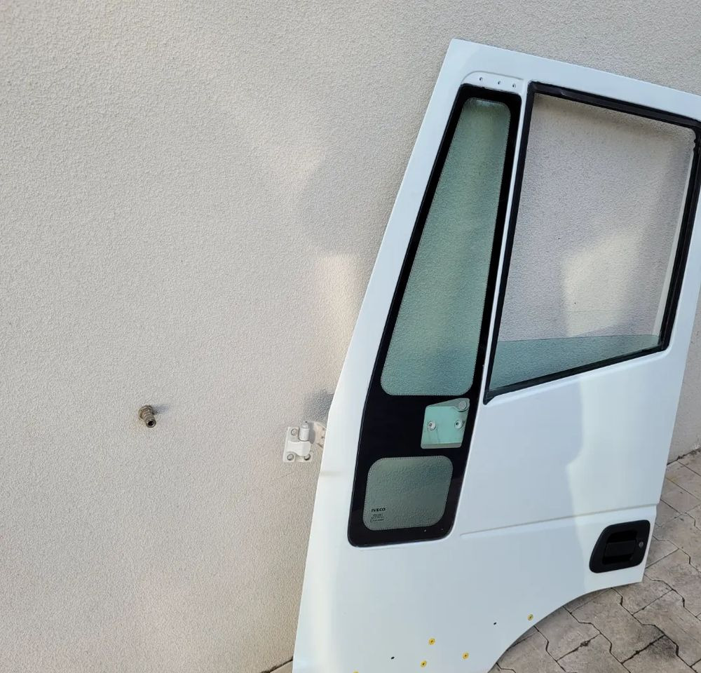 DRZWI LEWE IVECO EUROCARGO - Body and exterior for Truck: picture 3 DRZWI LEWE IVECO EUROCARGO - Body and exterior for Truck: picture 3