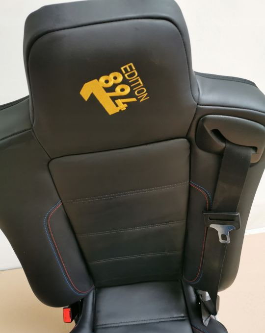 FOTEL KIEROWCY RANAULT RANGE T GAMA NOWY ORYGINAŁ - Seat for Truck: picture 5 FOTEL KIEROWCY RANAULT RANGE T GAMA NOWY ORYGINAŁ - Seat for Truck: picture 5