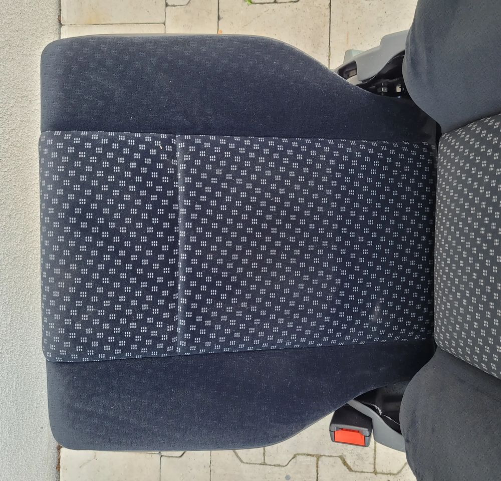 FOTEL PRAWY MERCEDES ACTROS AXOR NOWY ORYGINAŁ CHWALIM116 - Seat for Truck: picture 5 FOTEL PRAWY MERCEDES ACTROS AXOR NOWY ORYGINAŁ CHWALIM116 - Seat for Truck: picture 5