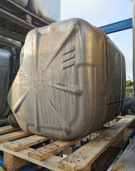 KATALIZATOR IVECO STRALIS HI WAY EURO6 - Catalytic converter for Truck: picture 2 KATALIZATOR IVECO STRALIS HI WAY EURO6 - Catalytic converter for Truck: picture 2