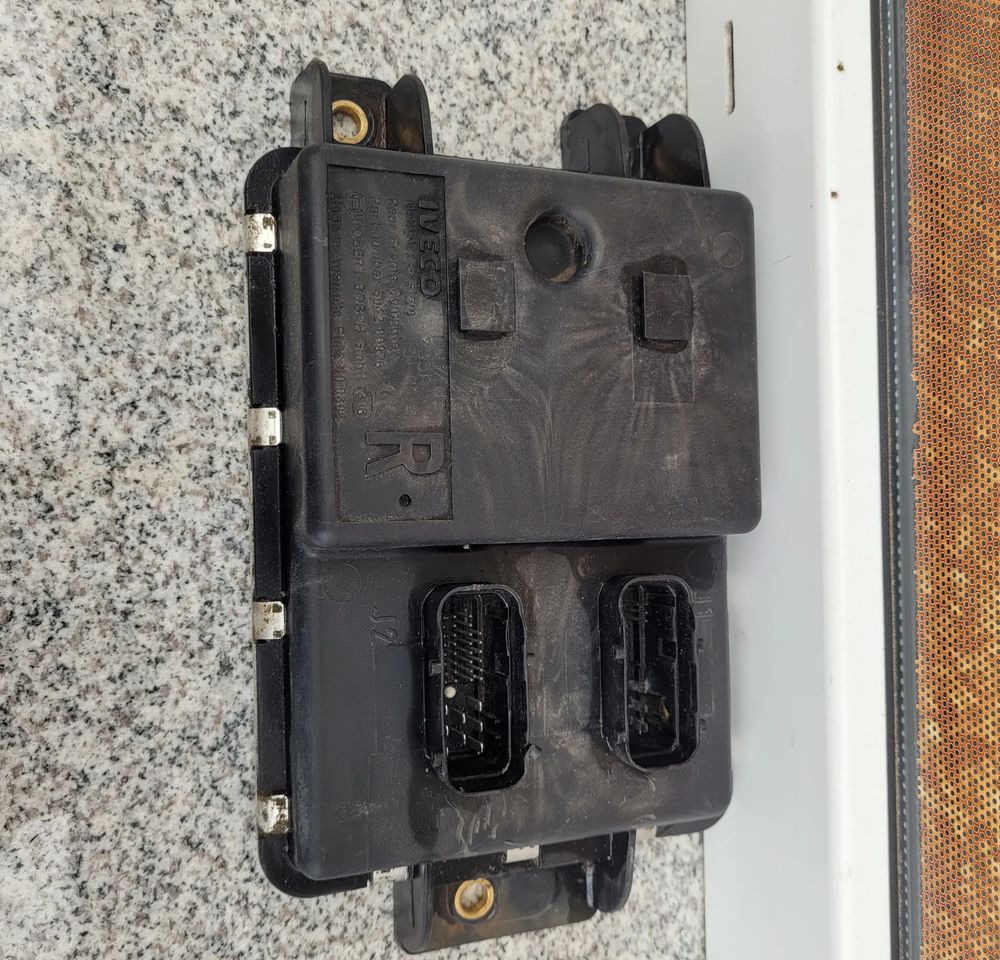 KOMPUTER ŚWIATEŁ IVECO STRALIS 504280976 CHWALIM116 - Electrical system: picture 1 KOMPUTER ŚWIATEŁ IVECO STRALIS 504280976 CHWALIM116 - Electrical system: picture 1