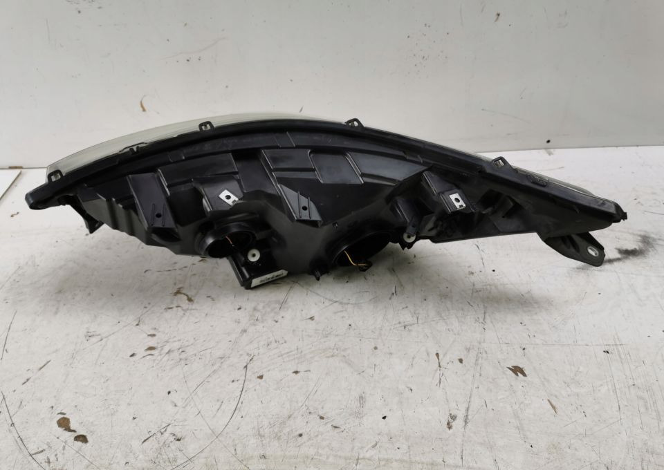 LAMPA IVECO IVECO DAILY ORYGINAŁ PRAWA - Headlight: picture 3 LAMPA IVECO IVECO DAILY ORYGINAŁ PRAWA - Headlight: picture 3