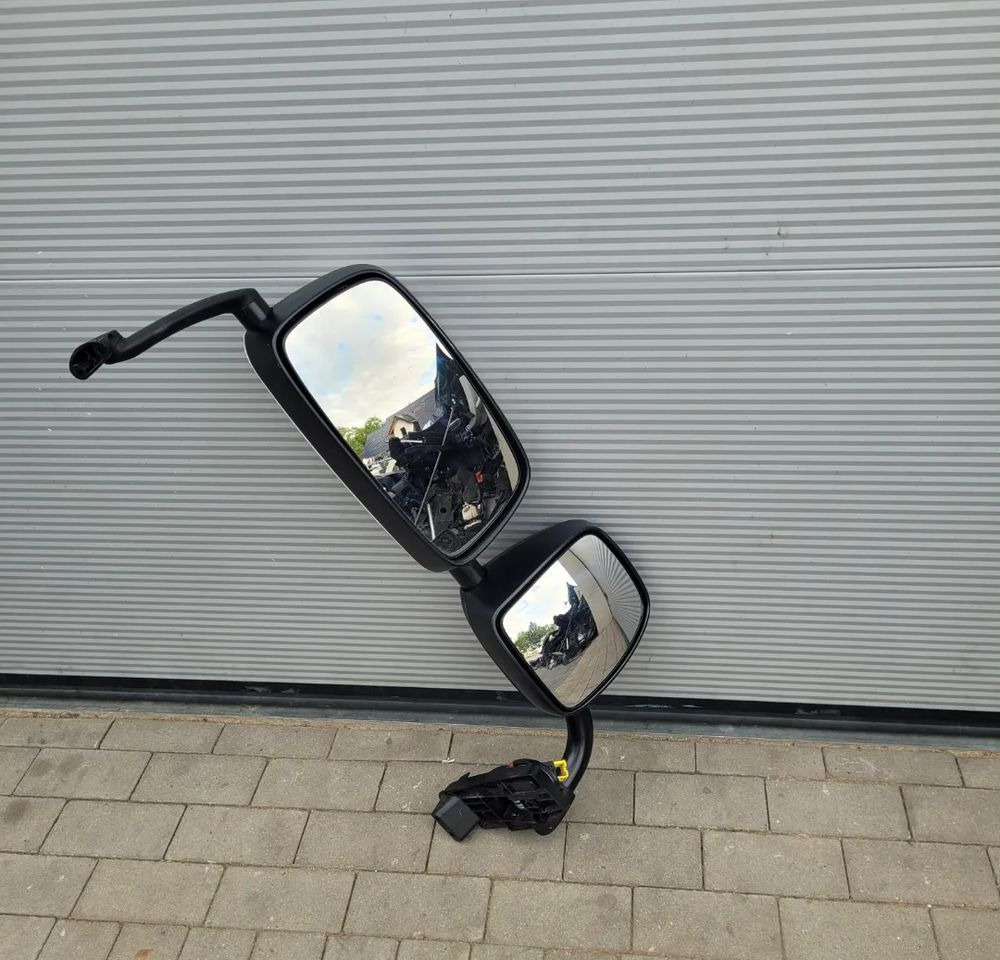 LUSTERKO DAF XF 106 PRAWE ORYGINAL - Rear view mirror for Truck: picture 1 LUSTERKO DAF XF 106 PRAWE ORYGINAL - Rear view mirror for Truck: picture 1
