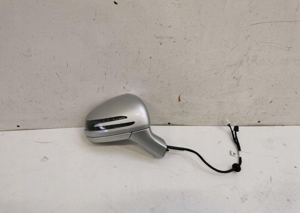 LUSTERKO MERCEDES SLK W172 RH. A1728102600 - Rear view mirror: picture 1 LUSTERKO MERCEDES SLK W172 RH. A1728102600 - Rear view mirror: picture 1