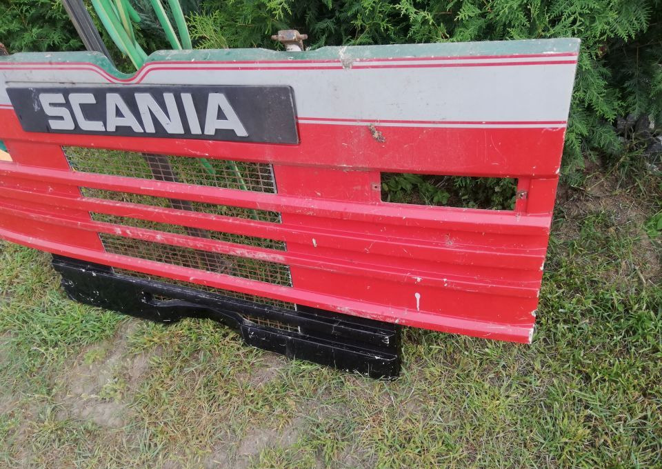 MASKA ATRAPA SCANIA 113 ORYGINAŁ - Hood for Truck: picture 3 MASKA ATRAPA SCANIA 113 ORYGINAŁ - Hood for Truck: picture 3