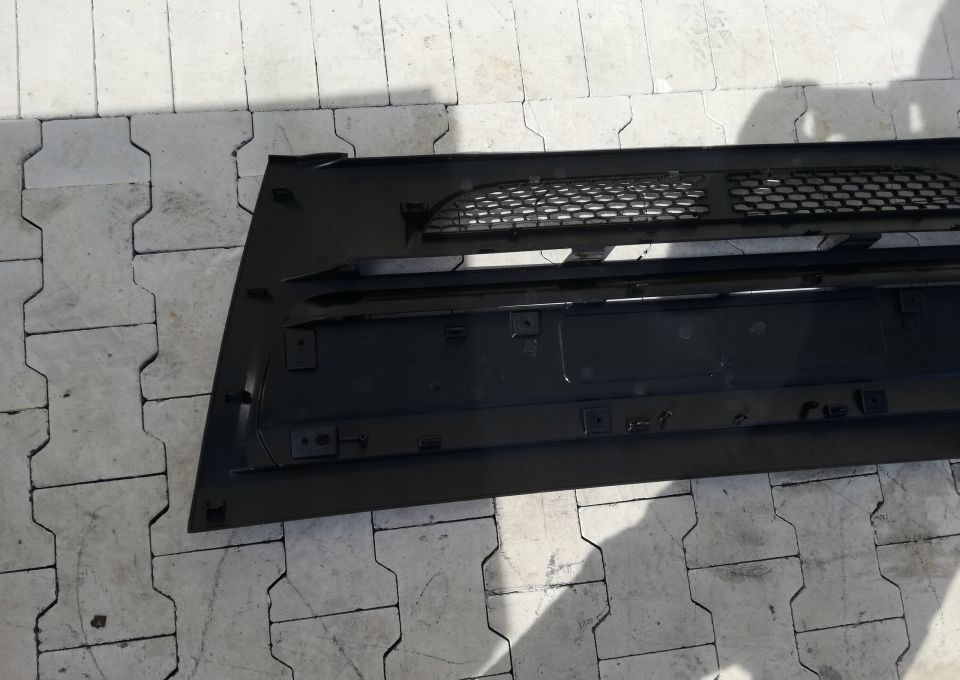 MASKA GRILL ATRAPA DAF LF NOWY ORYGINAŁ EURO6 - Hood for Truck: picture 5 MASKA GRILL ATRAPA DAF LF NOWY ORYGINAŁ EURO6 - Hood for Truck: picture 5