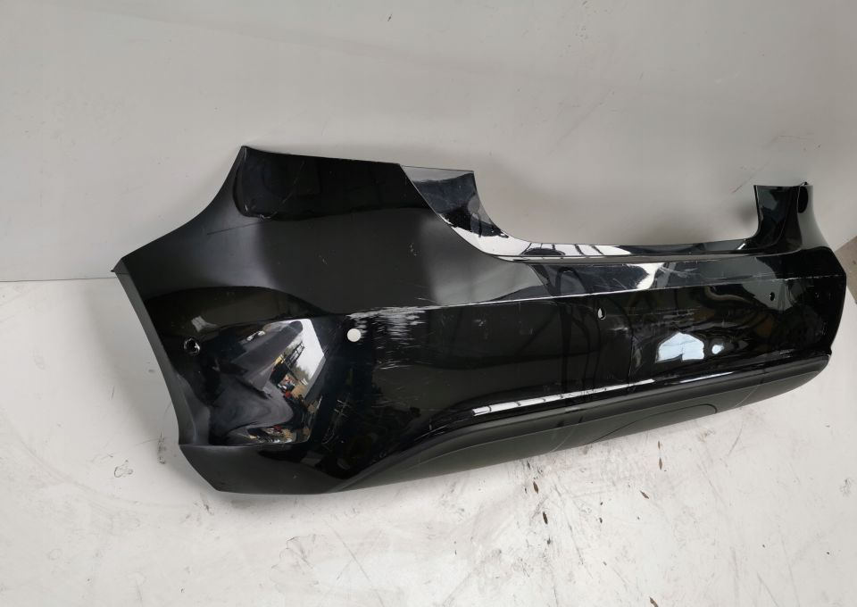 MERCEDES A KLASA TYL W 176 - Aerodynamics/ Spoiler: picture 3 MERCEDES A KLASA TYL W 176 - Aerodynamics/ Spoiler: picture 3