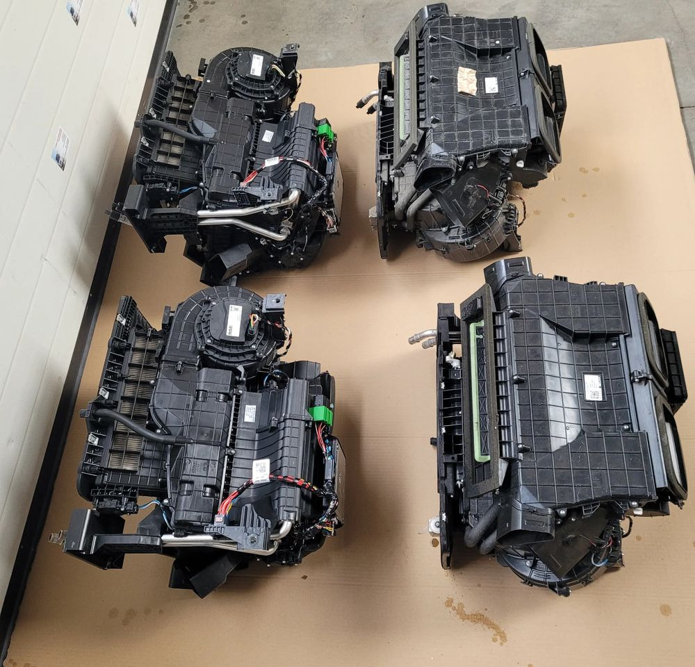 NAGRZEWNICA DAF XF LIFT ORYGINAŁ 2255994 2187022 SPRAWNA CHWALIM116 - Heating/ Ventilation for Truck: picture 2 NAGRZEWNICA DAF XF LIFT ORYGINAŁ 2255994 2187022 SPRAWNA CHWALIM116 - Heating/ Ventilation for Truck: picture 2