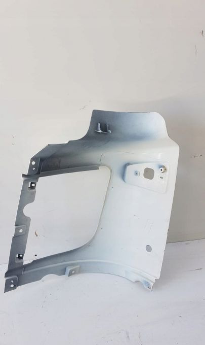 Okular ZDERZAK VOLVO FMX FM ORYGINAŁ - Bumper for Truck: picture 2 Okular ZDERZAK VOLVO FMX FM ORYGINAŁ - Bumper for Truck: picture 2