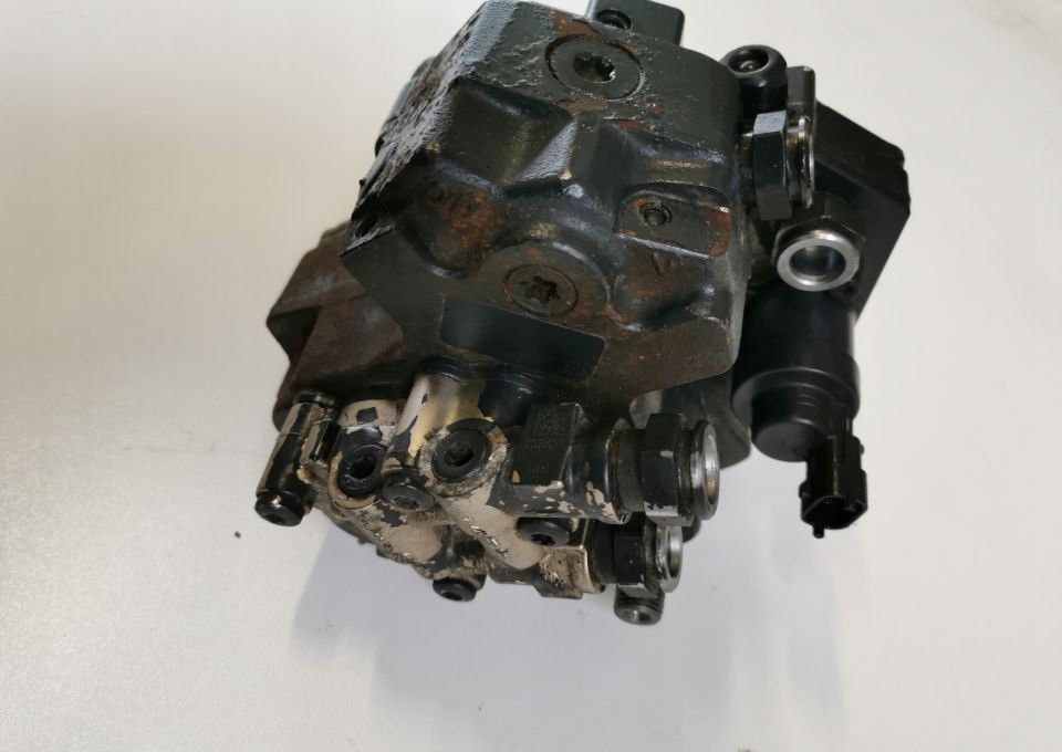 POMPA WYSOKIEGO CIŚNIENIA IVECO TEKTOR 7 EURO6 - Fuel pump for Truck: picture 2 POMPA WYSOKIEGO CIŚNIENIA IVECO TEKTOR 7 EURO6 - Fuel pump for Truck: picture 2