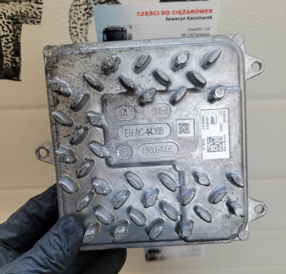 PRZETWORNICA LED RENAULT RANGE T GAMA NM.L90197813 CHWALIM116 - Electrical system for Truck: picture 1 PRZETWORNICA LED RENAULT RANGE T GAMA NM.L90197813 CHWALIM116 - Electrical system for Truck: picture 1