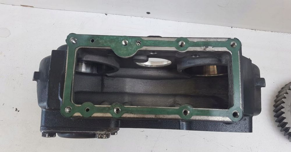 PRZYSTAWKA SKRZYNI BIEGÓW ZF CZESCi - Gearbox and parts for Truck: picture 4 PRZYSTAWKA SKRZYNI BIEGÓW ZF CZESCi - Gearbox and parts for Truck: picture 4